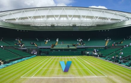 VGB Carlos Alcaraz and Jannik Sinner to Meet for Wimbledon 2025 Singles Championship