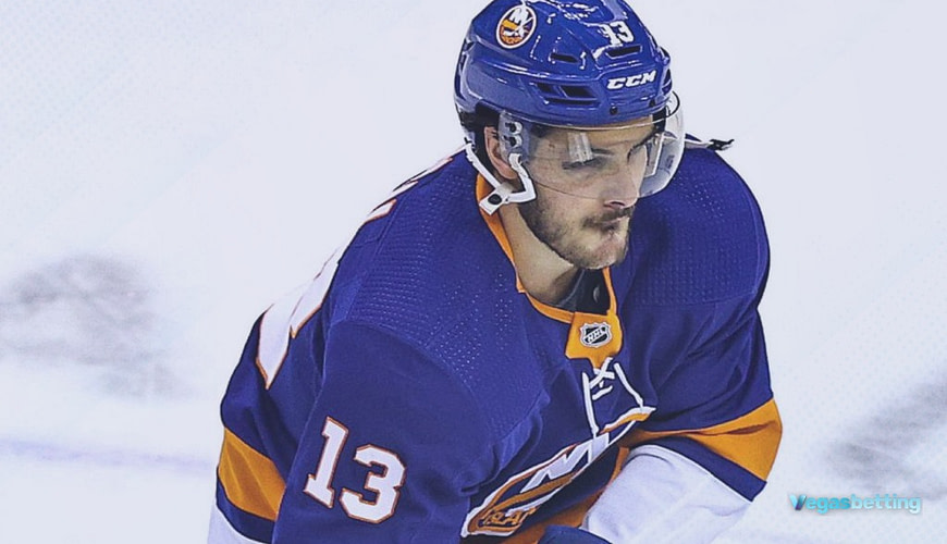 Mathew Barzal Leads the New York Islanders into Monday Night NHL Picks for January 17th, 2022
